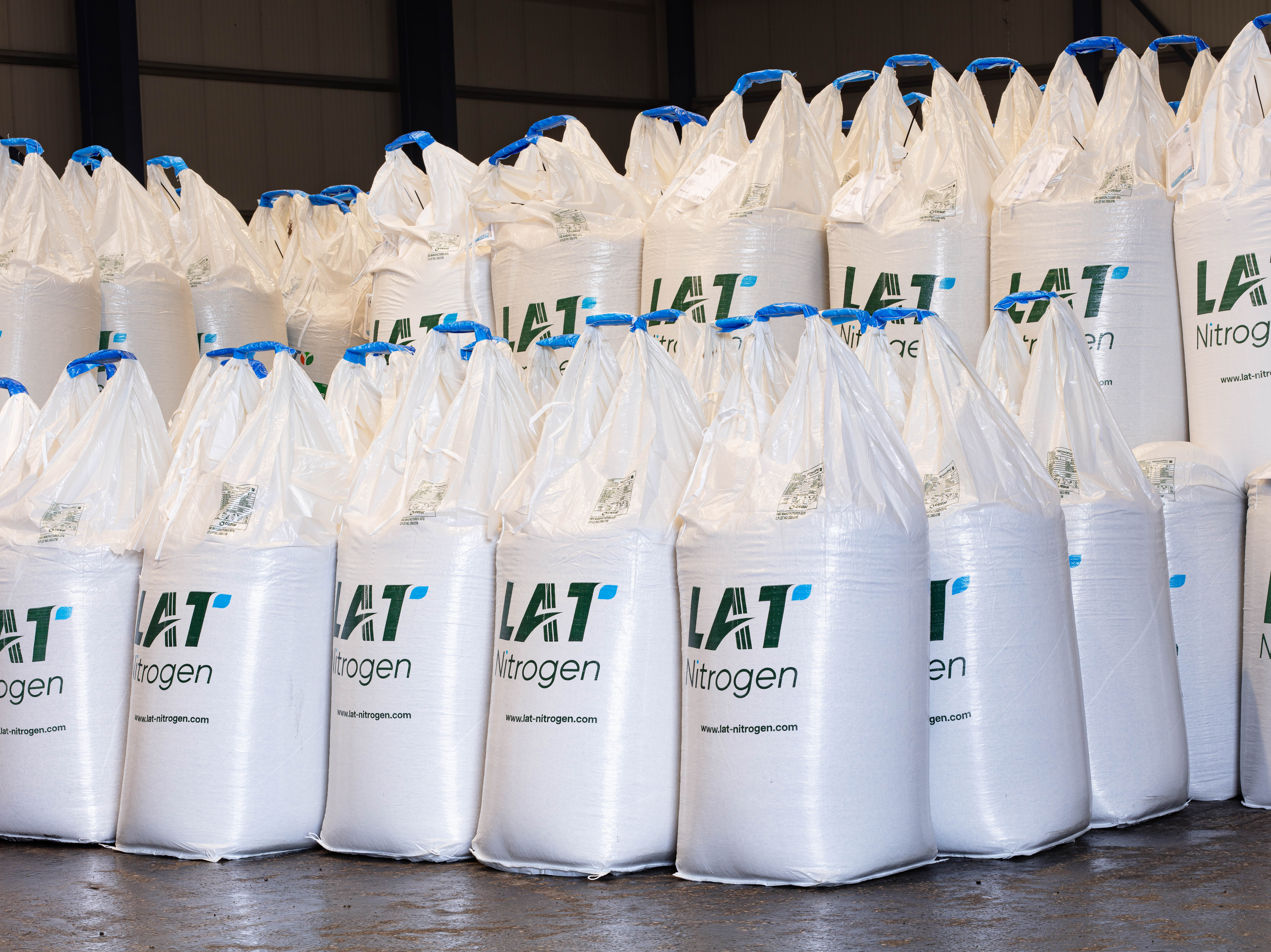 Maintenez votre stockage d’engrais propre – pour plus de sécurité sur votre exploitation ! image